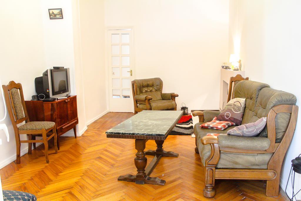 Apartment Liko Tbilisi Bagian luar foto