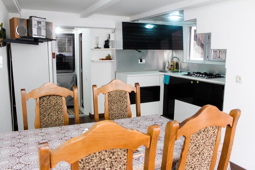 Apartment Liko Tbilisi Bagian luar foto